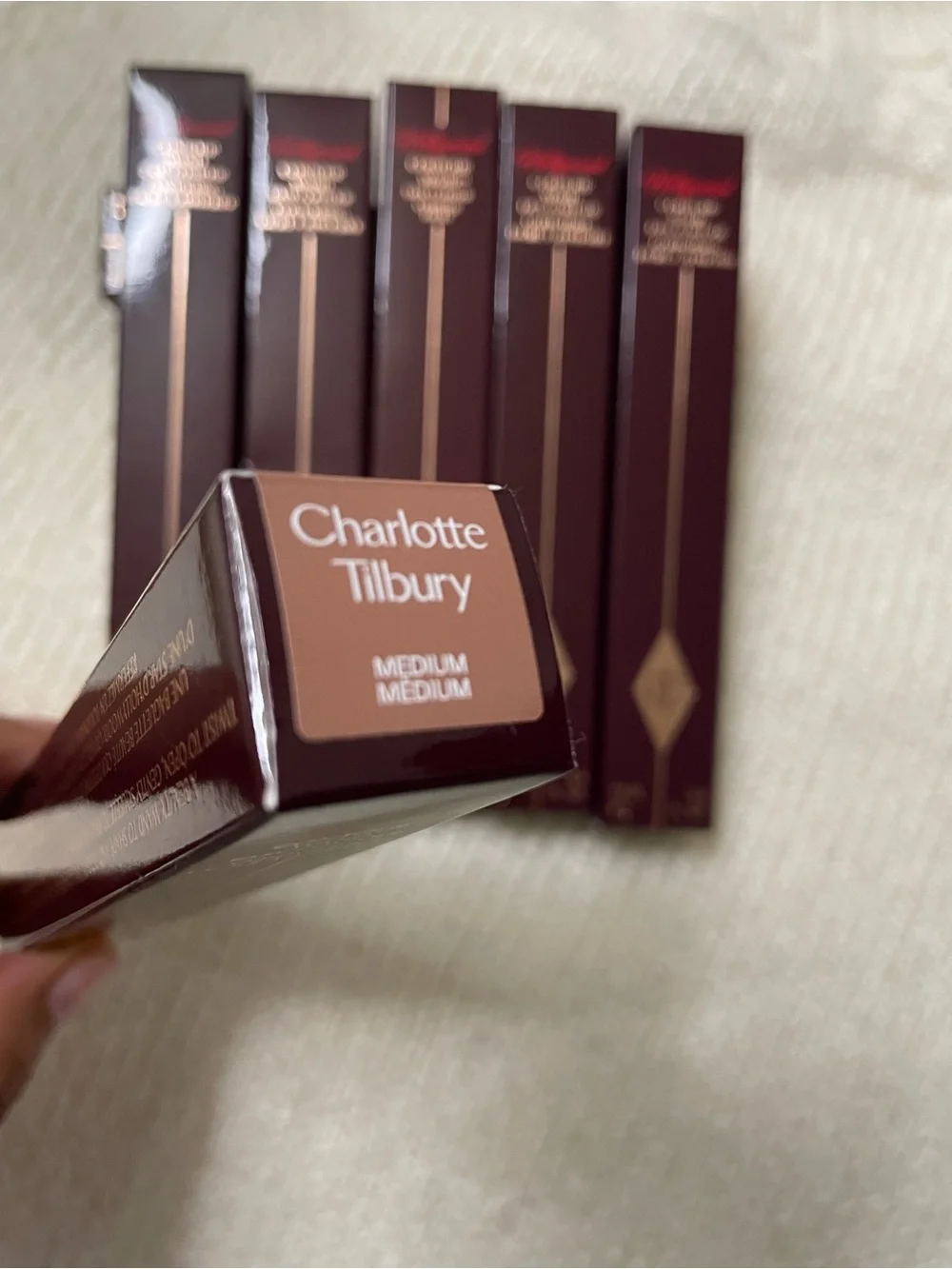 Charlotte Tilbury Hollywood Contour Wand
